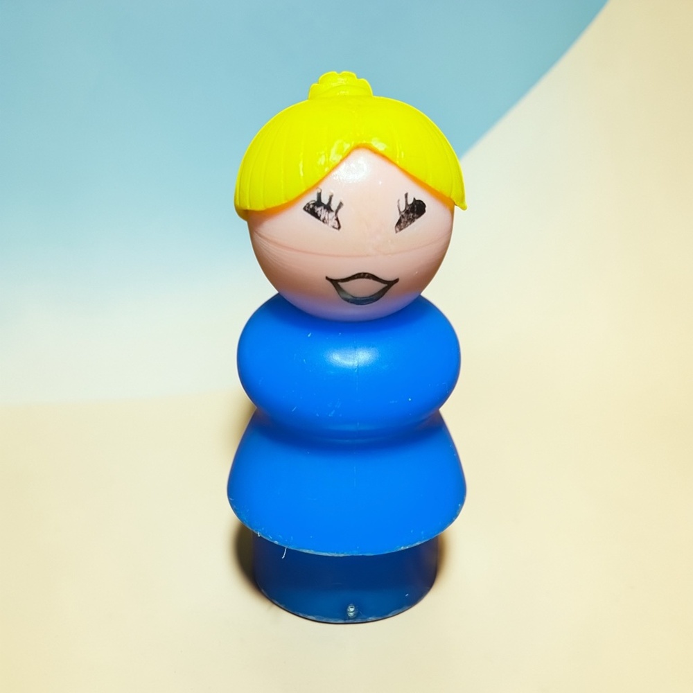 Vintage Fisher-Price LITTLE PEOPLE - School Teacher/Mom - 2"